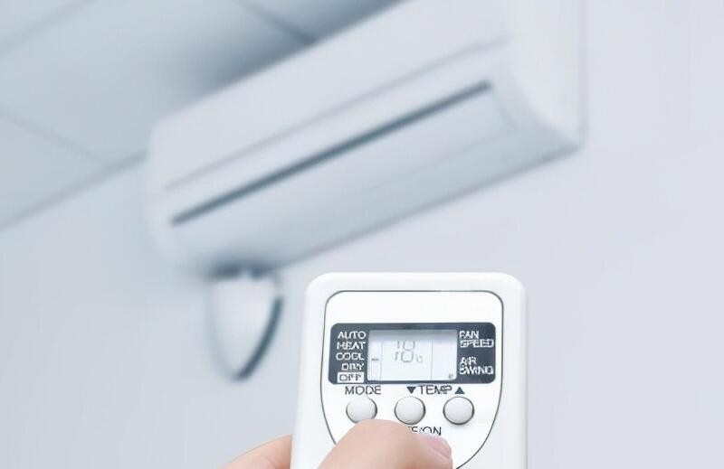 基站空調(diào)控制器：通信基站的“溫控衛(wèi)士”